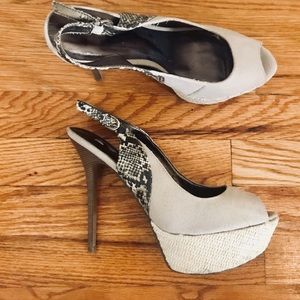 Platform pumps!